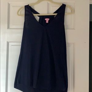 Navy blue Lilly Pulitzer tank top. Medium